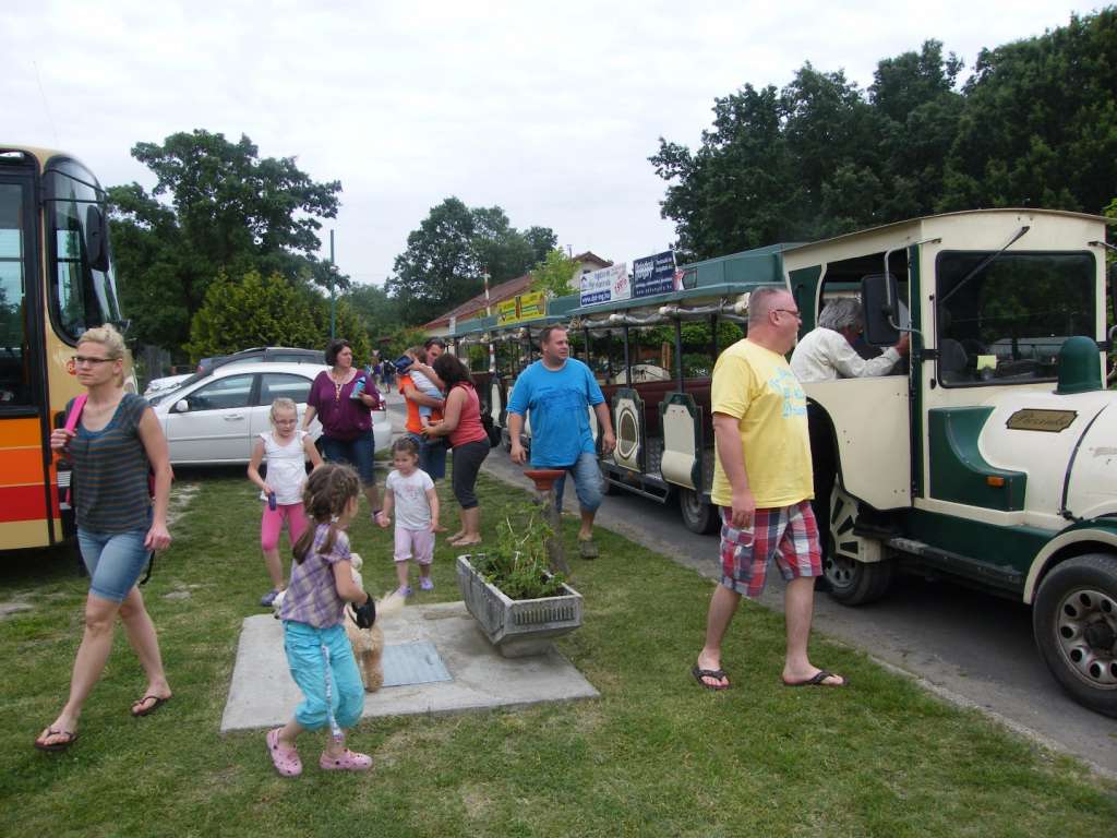 DSCF1077.JPG