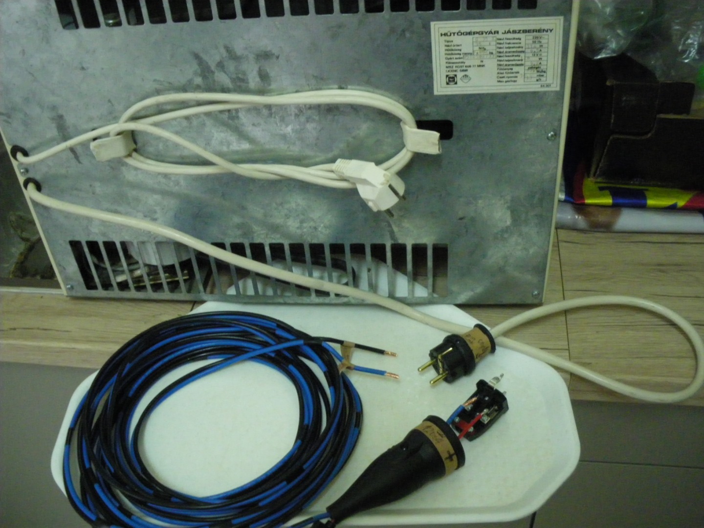 Htbox119.06.07.JPG